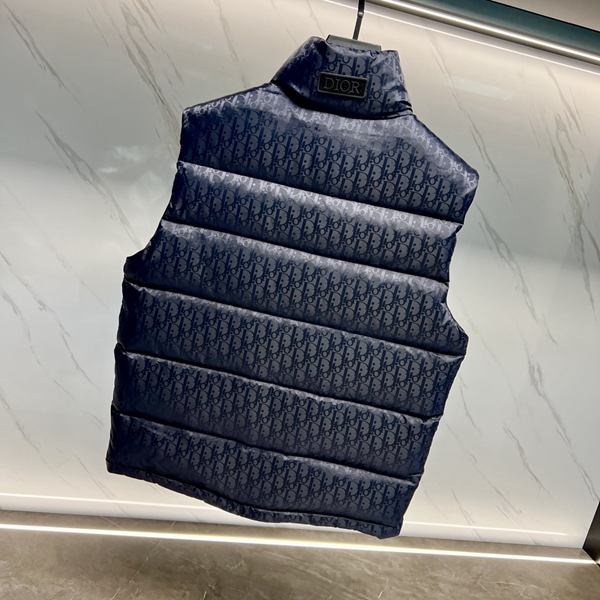 ハイクオリティダウンジャケット着用イメージ